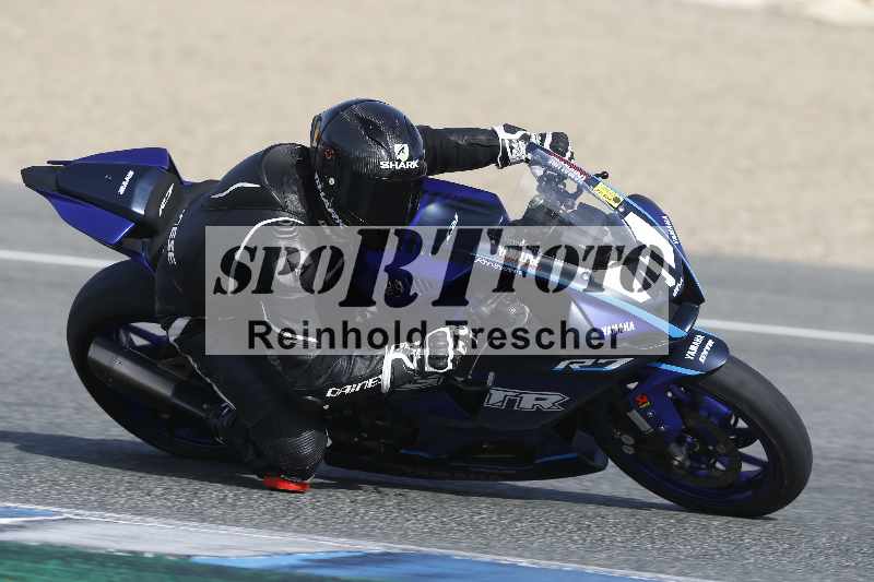 /Archiv-2024/01 26.-28.01.2024 Moto Center Thun Jerez/Gruppe gruen-green/41